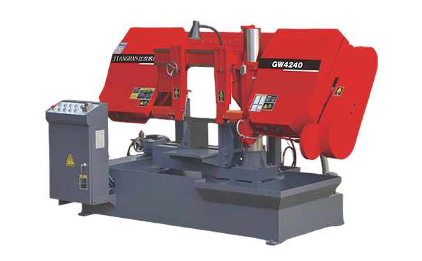 乌当GW4240双柱卧式带锯床